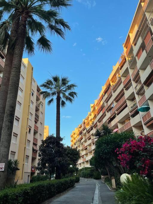 Superbe Appartement Vue Sur Mer Nisa Exterior foto